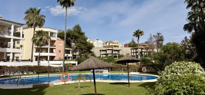 Sale of penthouse in Nueva Andalucía 0