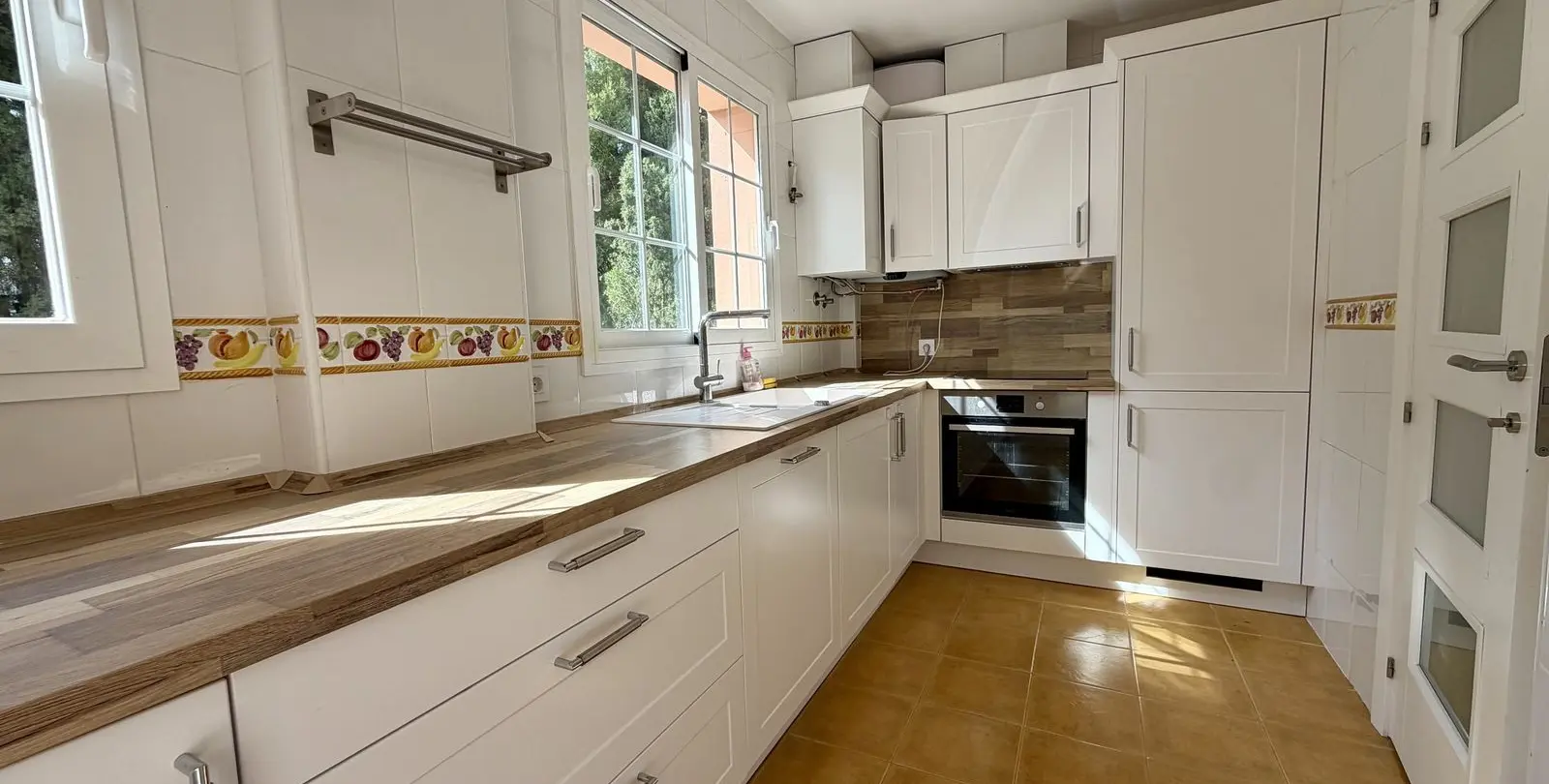 Sale of penthouse in Nueva Andalucía 6