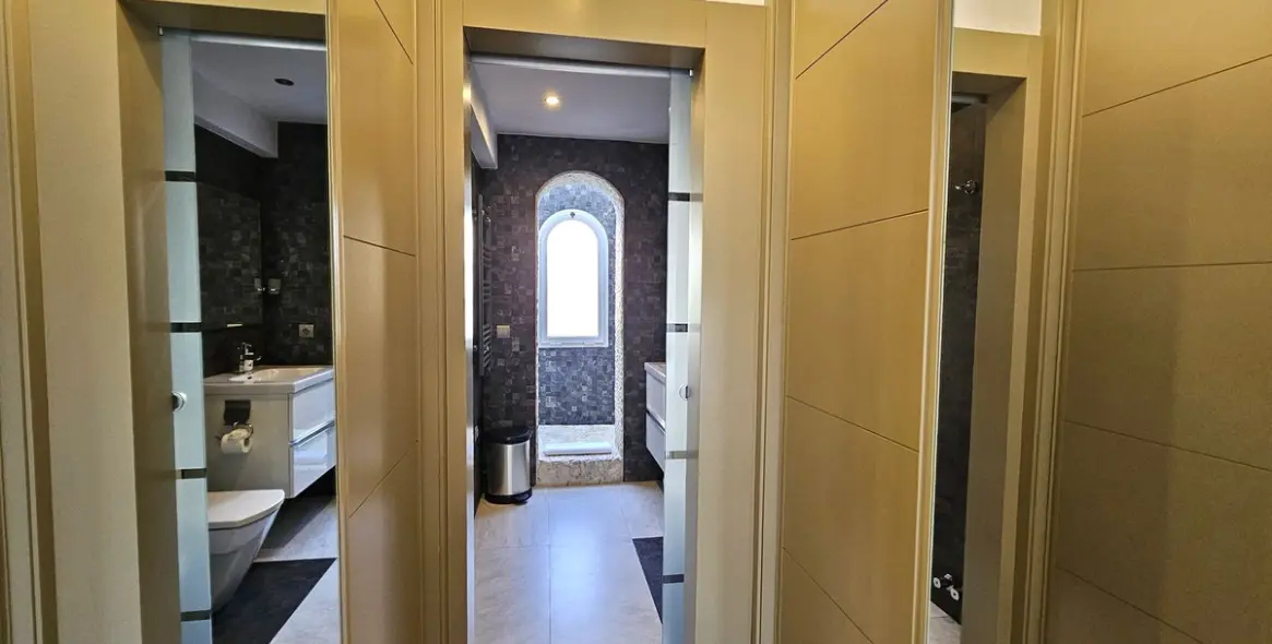 Sale of townhouse in Nueva Andalucía 15