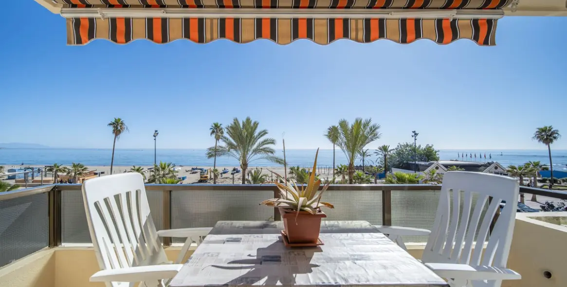 Продажа апартаментов на среднем этаже в Fuengirola 1