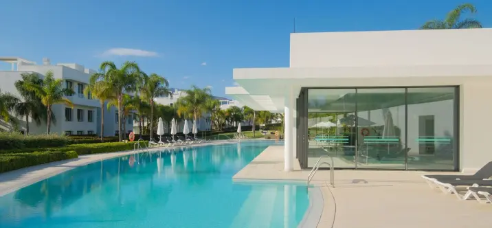 Venta de apartamento en planta media en Atalaya 3