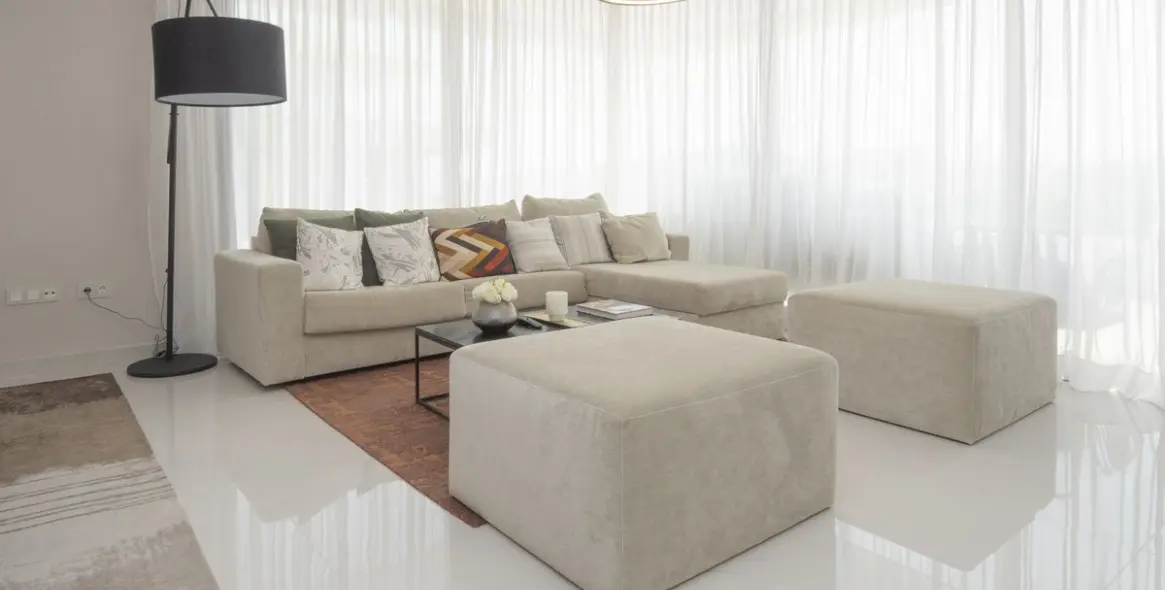 Venta de apartamento en planta media en Atalaya 7