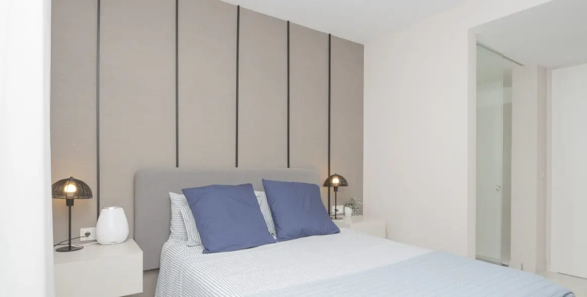Venta de apartamento en planta media en Atalaya 13