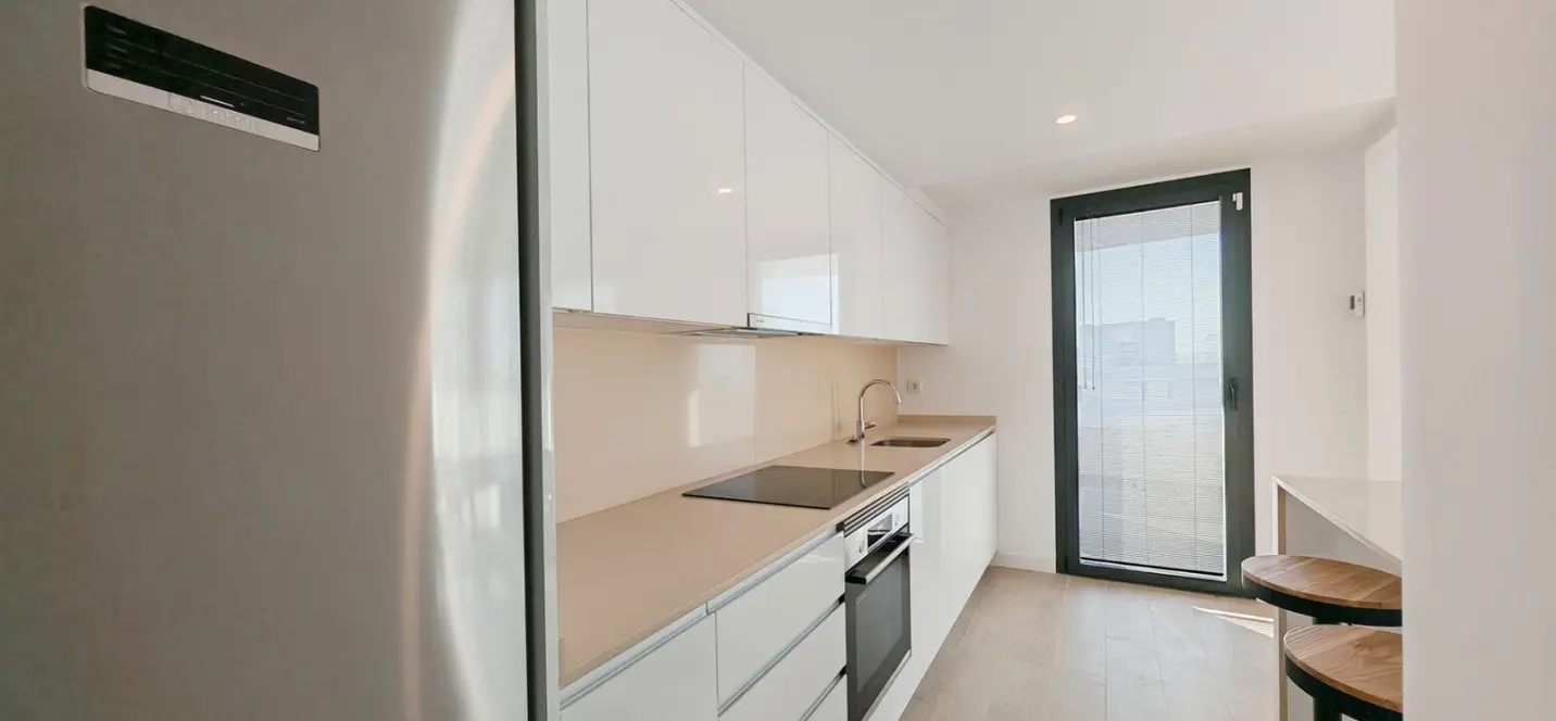 Sale of penthouse duplex in Estepona 4