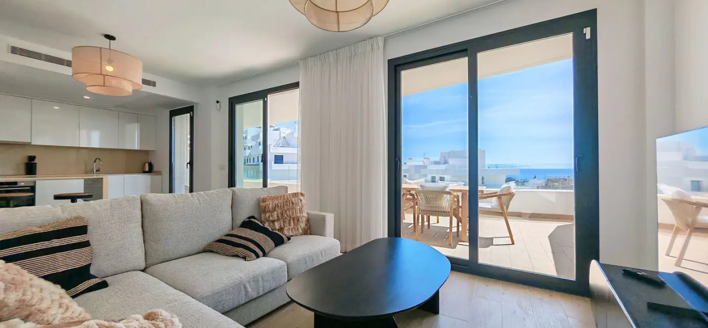 Venta de ático dúplex en Estepona 4