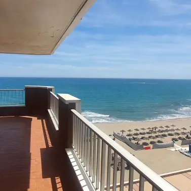 Продажа апартаментов на среднем этаже в Fuengirola