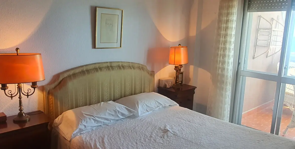 Sale of middle floor apartment in Fuengirola 24