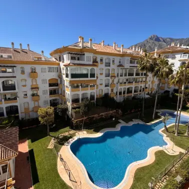 Venta de ático dúplex en Nagüeles