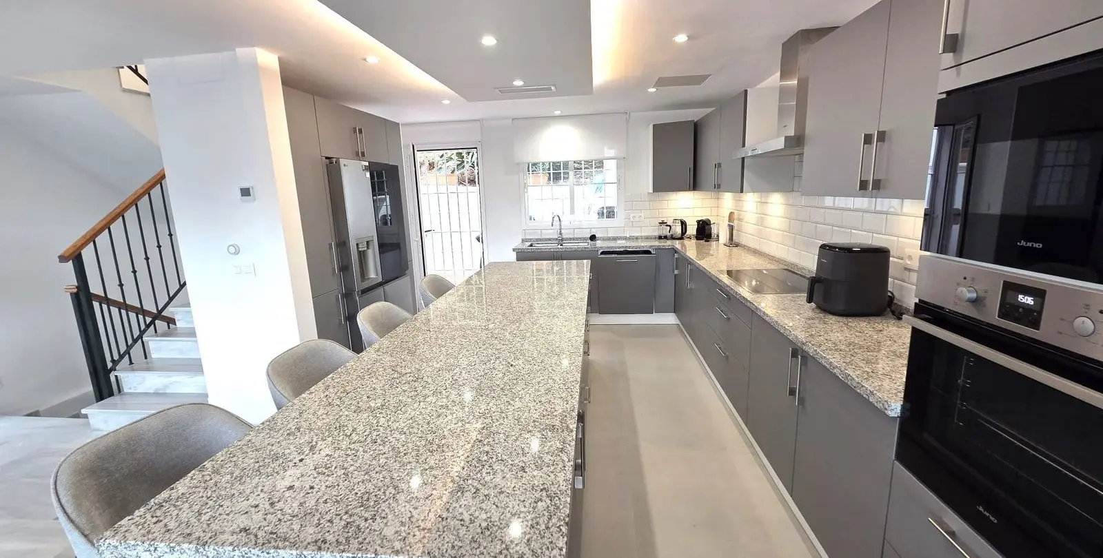 Sale of semi-detached house in Artola 3