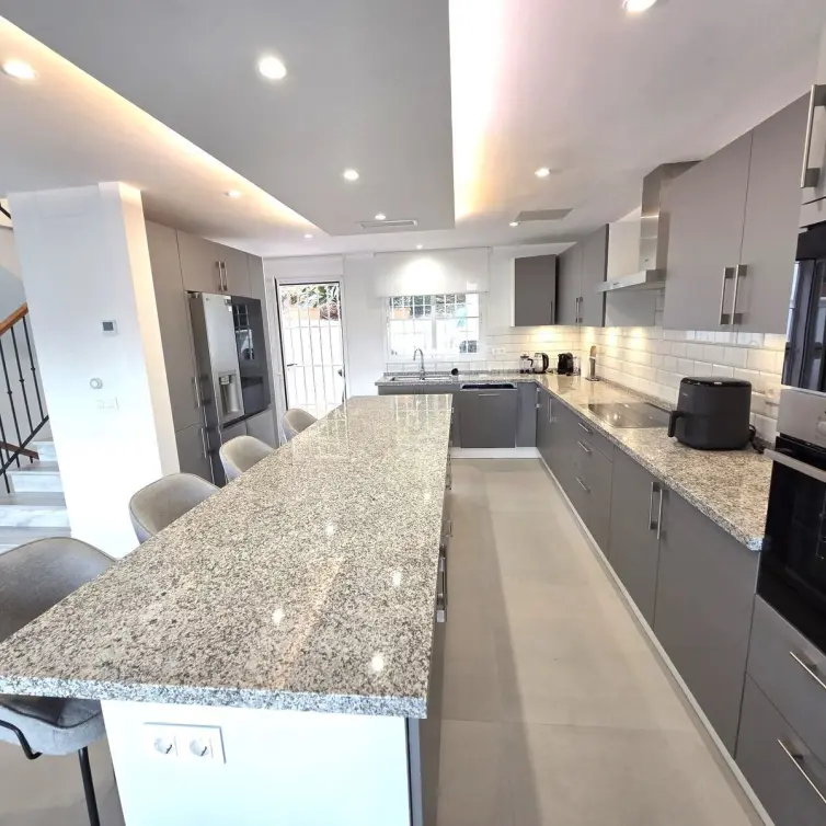 Venta de casa pareada en Artola