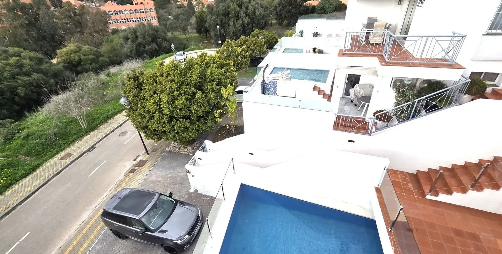 Sale of semi-detached house in Artola 9