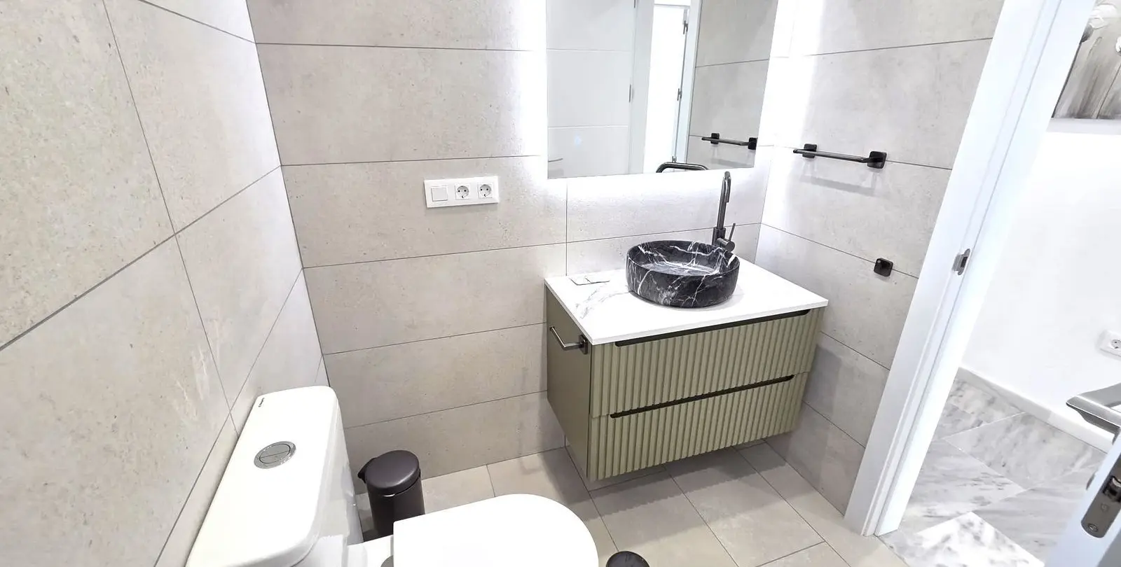 Sale of semi-detached house in Artola 15