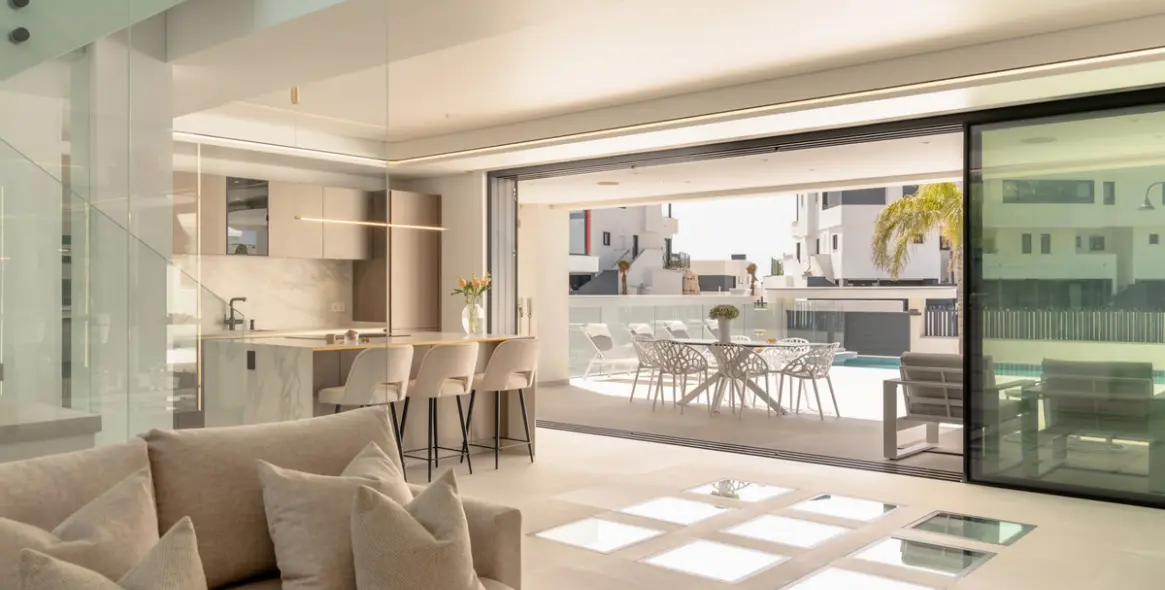 Продажа  отдельно стоящей виллы в La Cala de Mijas 1