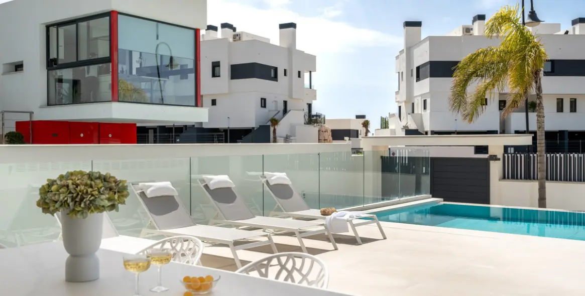Продажа  отдельно стоящей виллы в La Cala de Mijas 6