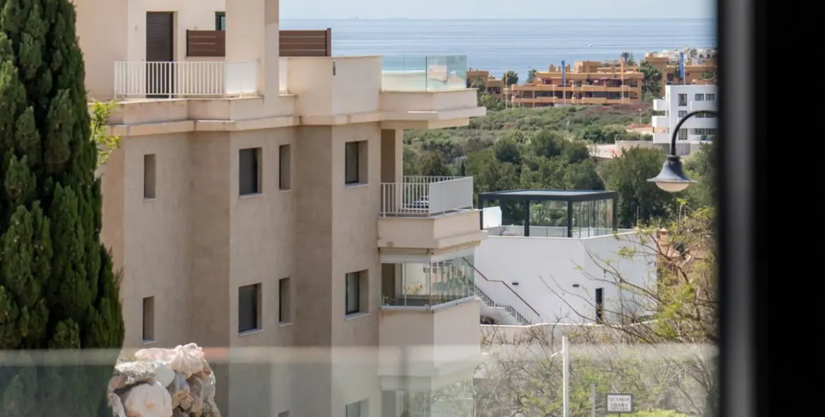 Продажа  отдельно стоящей виллы в La Cala de Mijas 29