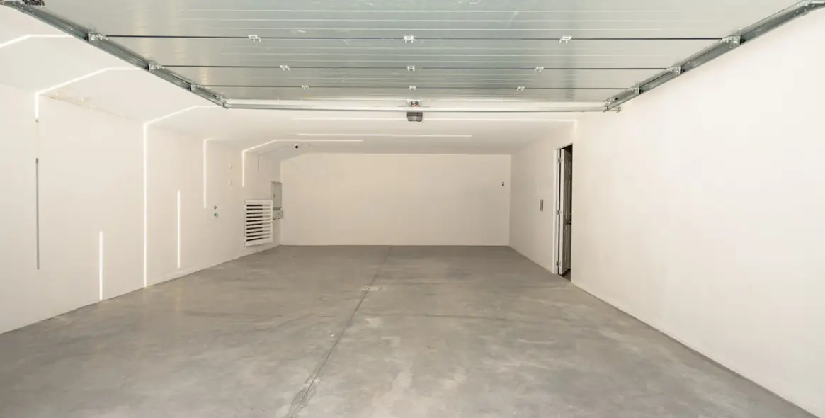 Продажа  отдельно стоящей виллы в La Cala de Mijas 32