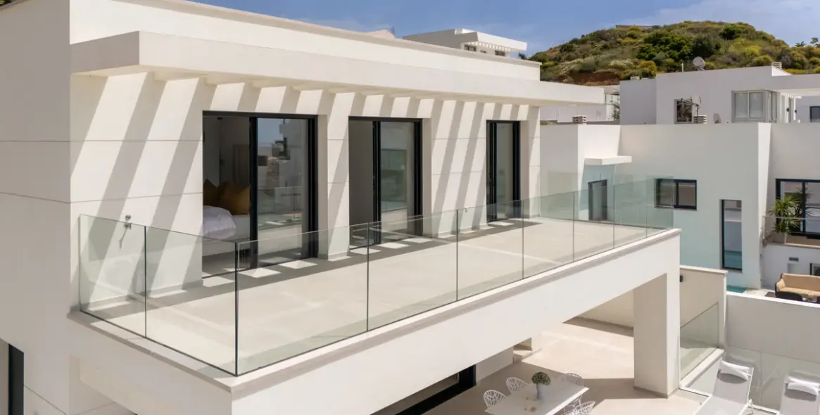 Продажа  отдельно стоящей виллы в La Cala de Mijas 37