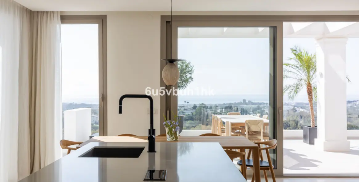 Sale of penthouse duplex in Nueva Andalucía 6