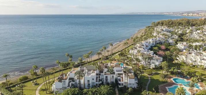 Продажа апартаментов на первом этаже в Estepona 3