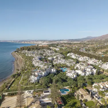 Продажа апартаментов на первом этаже в Estepona