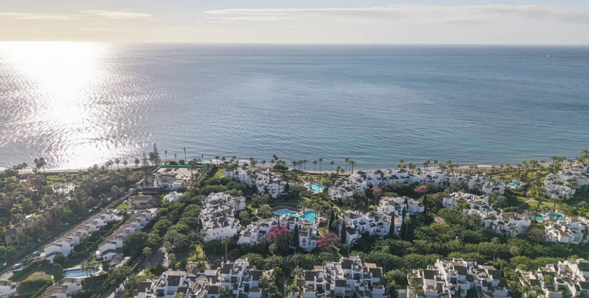 Продажа апартаментов на первом этаже в Estepona 9