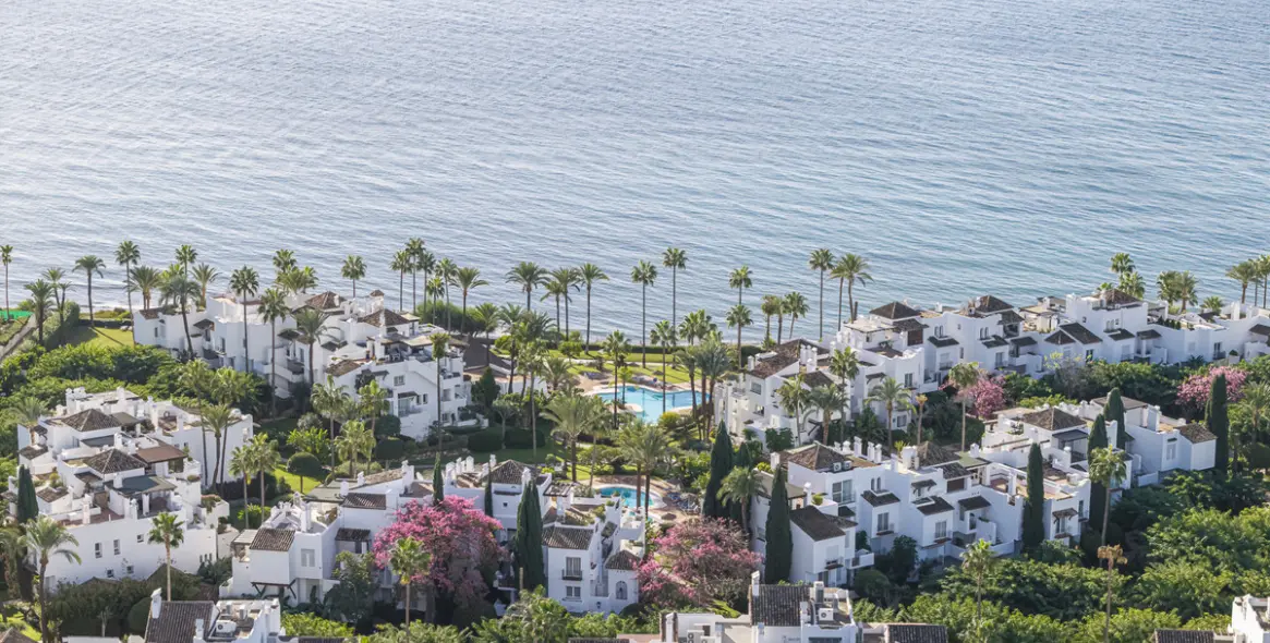 Продажа апартаментов на первом этаже в Estepona 10