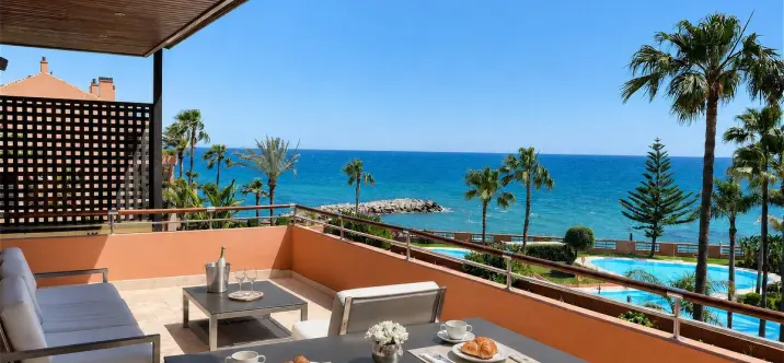 Продажа пентхауса в Puerto Banús 0