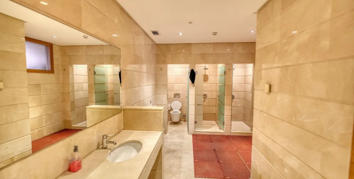 Sale of penthouse in Puerto Banús 16