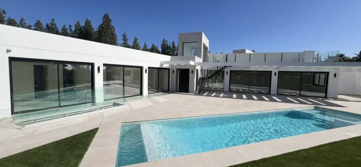 Продажа  отдельно стоящей виллы в Mijas 4