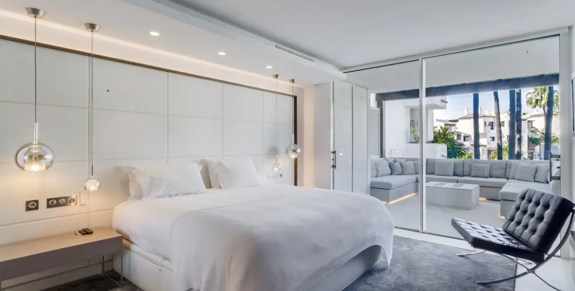 Продажа апартаментов на среднем этаже в The Golden Mile 6