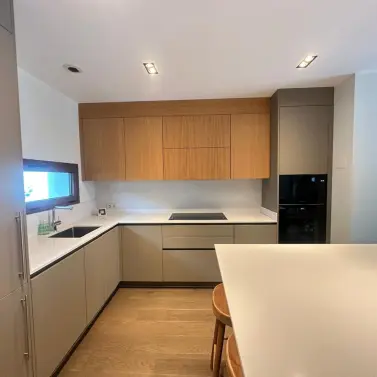 Short-term rent of townhouse in The Golden Mile