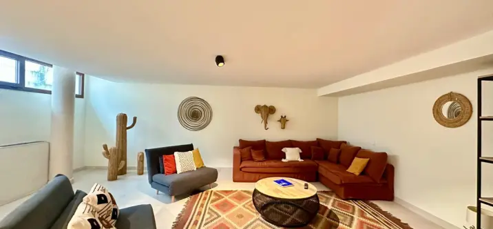 Short-term rent of townhouse in The Golden Mile 4