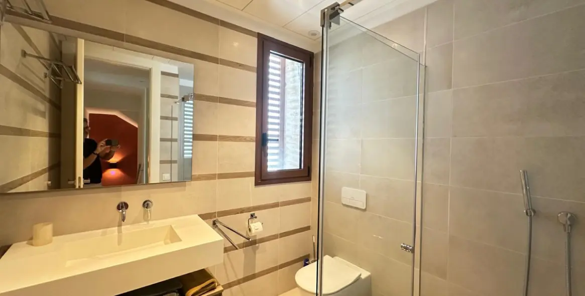 Short-term rent of townhouse in The Golden Mile 14