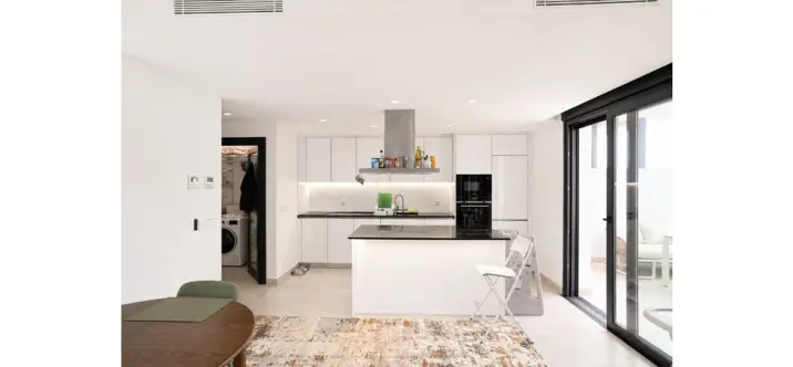 Long-term rent of ground floor apartment in Atalaya 2