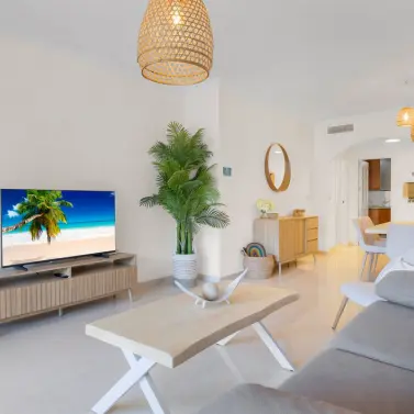 Sale of middle floor apartment in Elviria