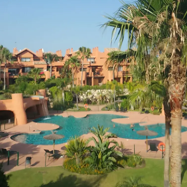 Sale of penthouse in New Golden Mile