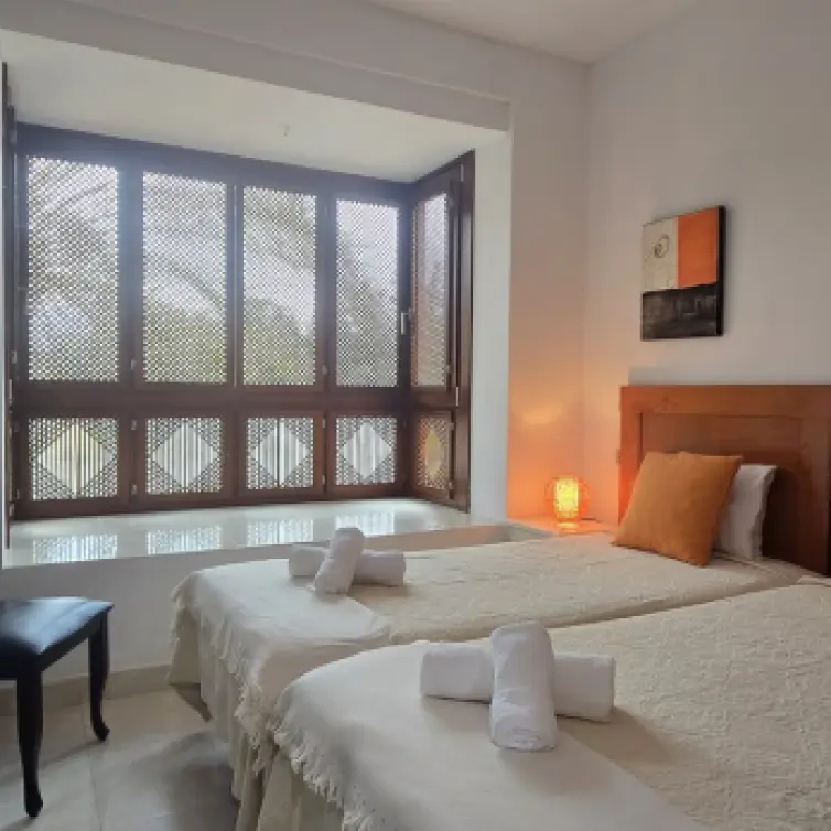 Sale of penthouse in New Golden Mile