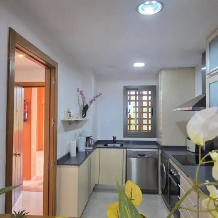 Sale of penthouse in New Golden Mile