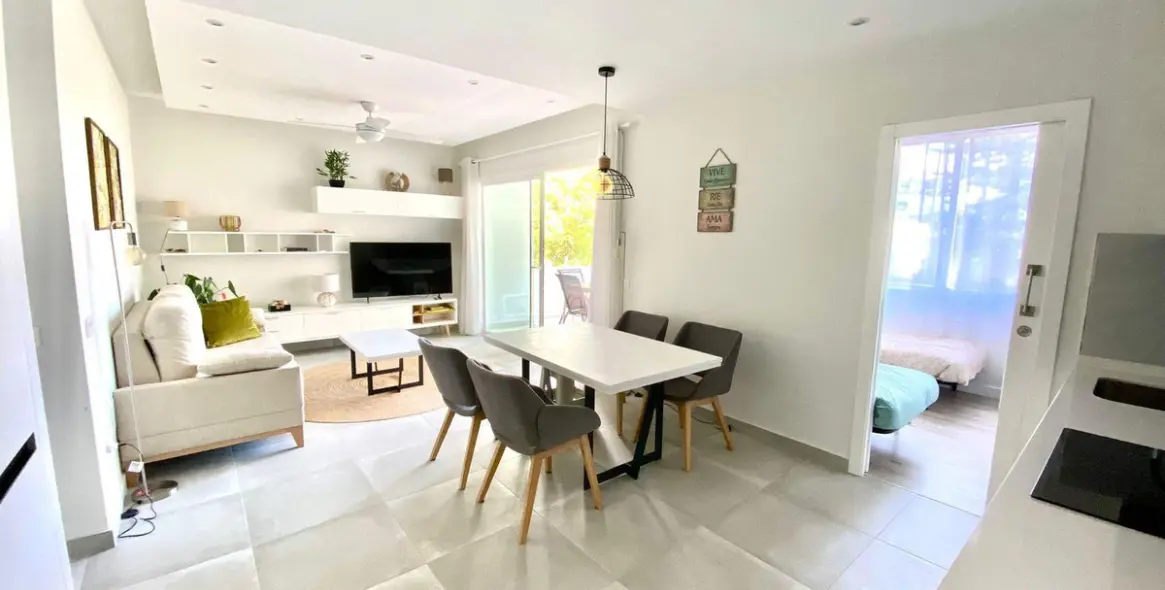 Sale of middle floor apartment in Marbella 4