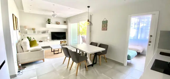 Sale of middle floor apartment in Marbella 3