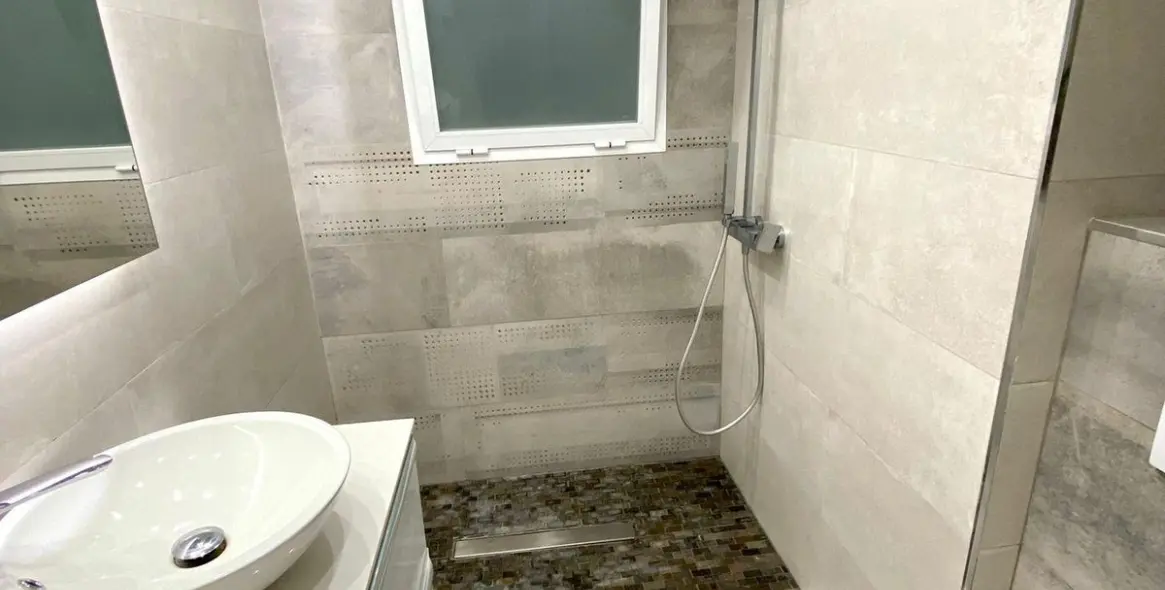 Sale of middle floor apartment in Marbella 31