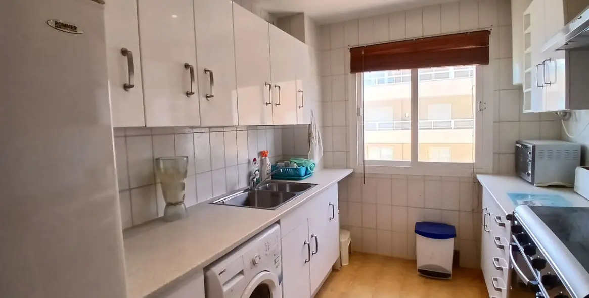 Venta de apartamento en planta media en Torreblanca 10