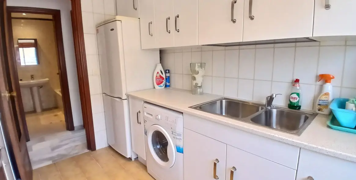 Venta de apartamento en planta media en Torreblanca 13