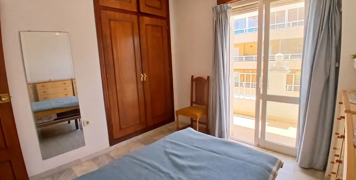 Venta de apartamento en planta media en Torreblanca 19