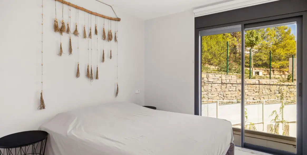 Sale of middle floor apartment in Selwo 14