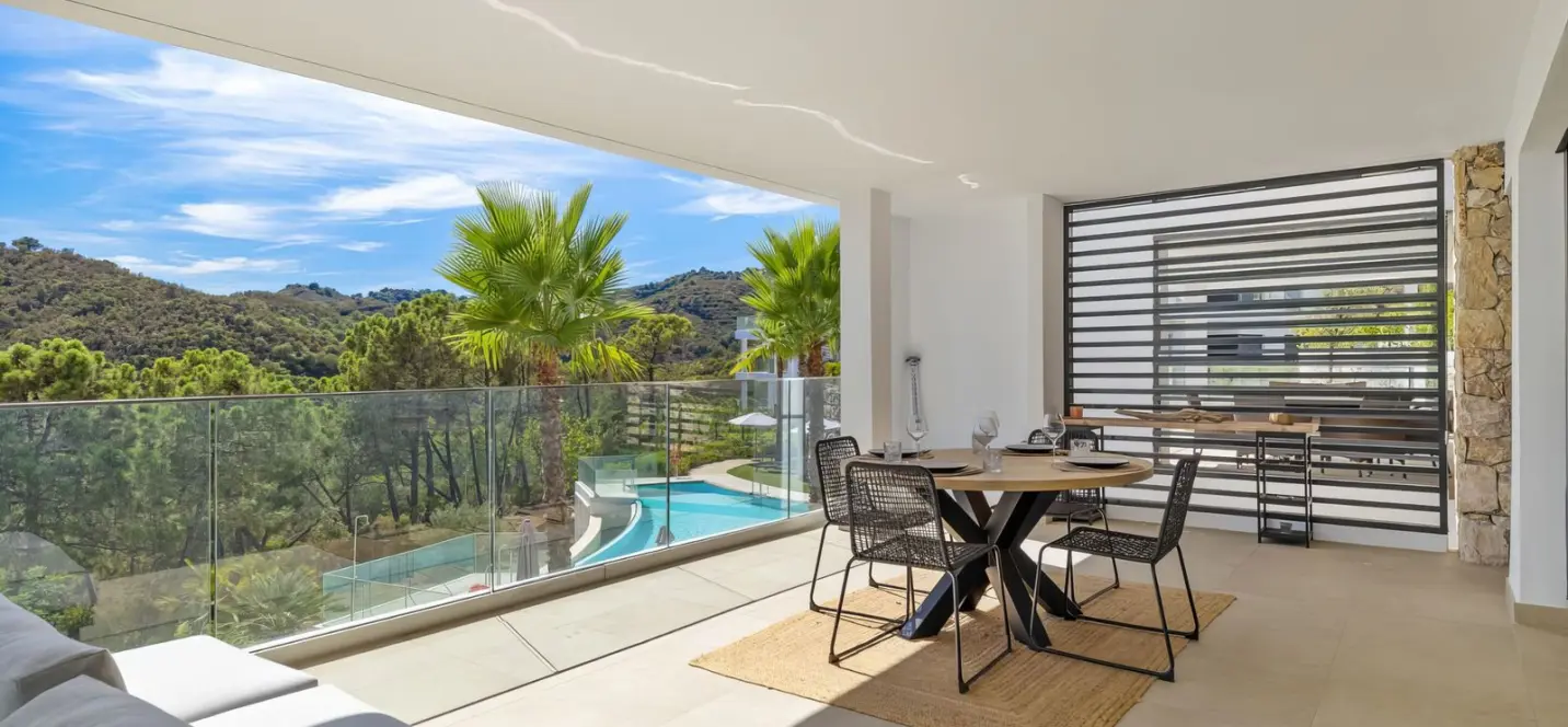Sale of middle floor apartment in Selwo 3