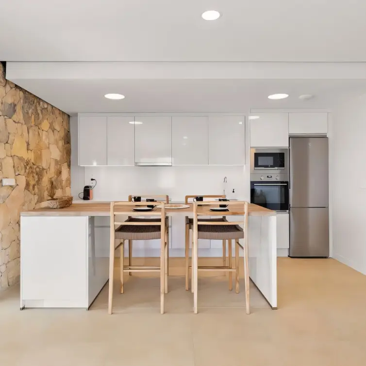 Sale of middle floor apartment in Selwo