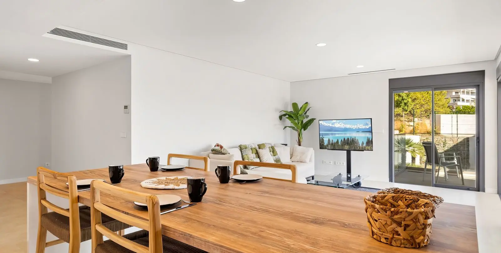 Sale of middle floor apartment in Selwo 12