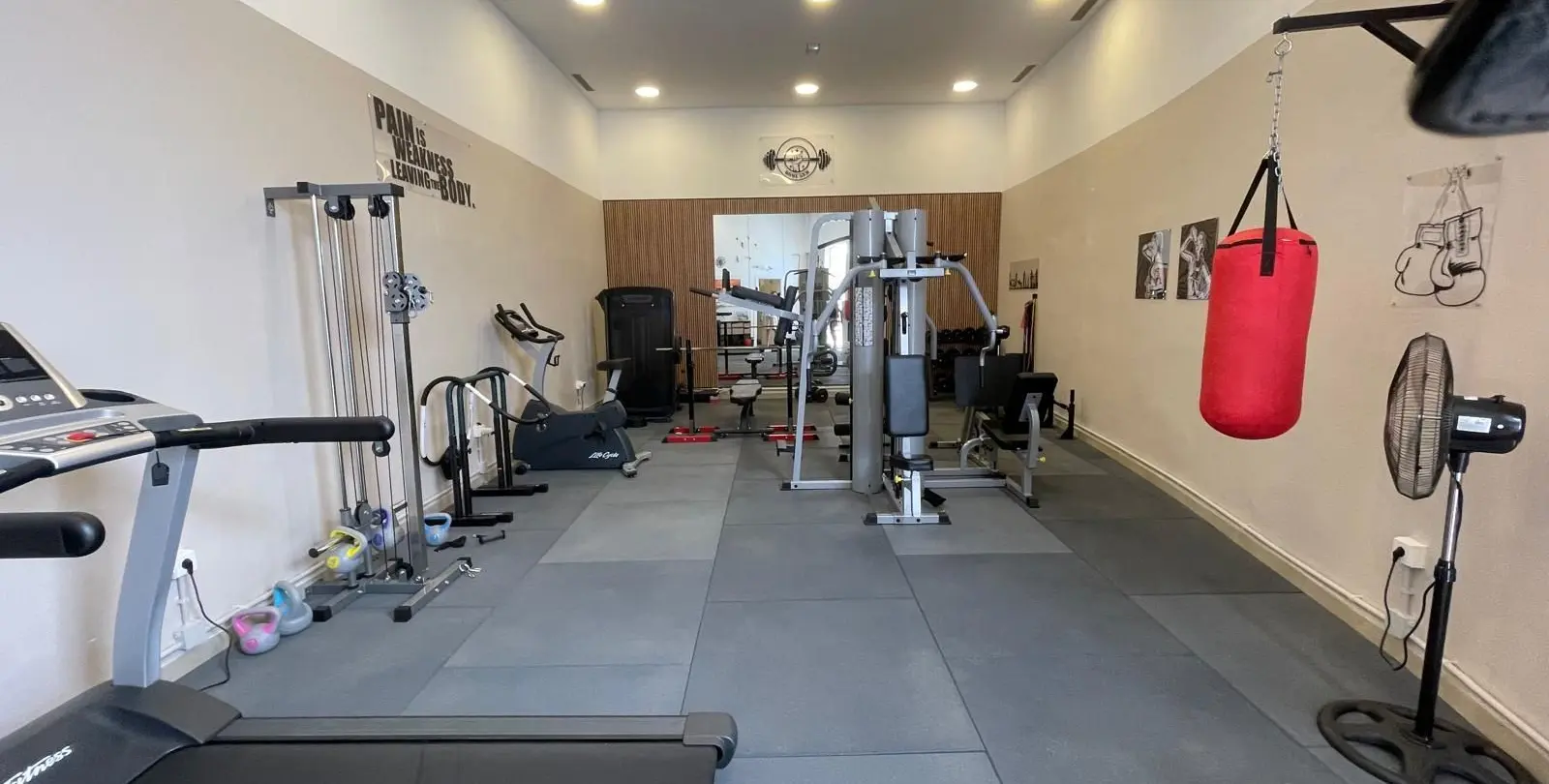 Sale of middle floor apartment in Selwo 32