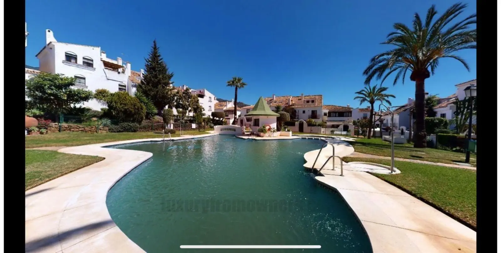 Venta de casa pareada en Marbella 32